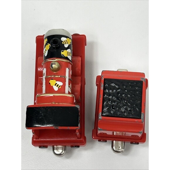 Thomas & Friends Wooden Railway Train Engine & Tender James Goes Buzz Buzz 2003 - Picture 7 of 7